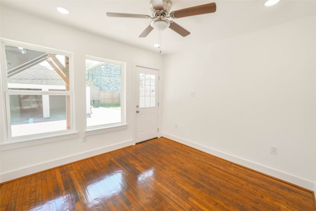 Apartment for rent at 6620 Lawndale St #2, Houston, TX 77023