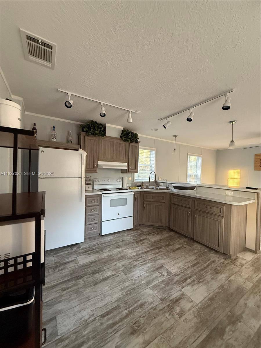 Apartment for rent at 455 S Coral St #455, Clewiston, FL 33440