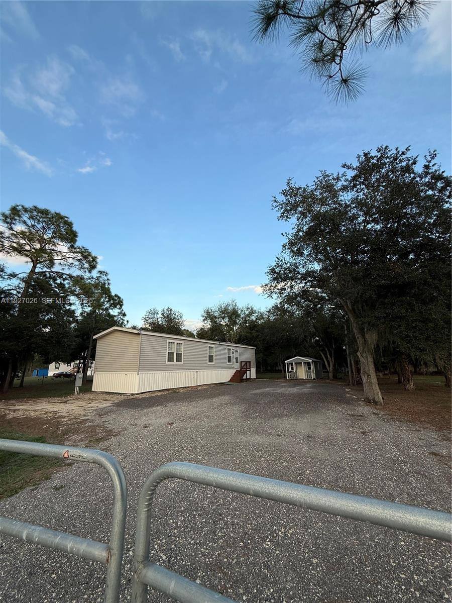 Apartment for rent at 455 S Coral St #455, Clewiston, FL 33440