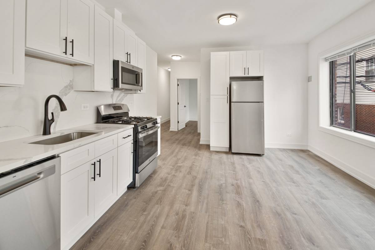 Apartment for rent at 3058 W Cortland #101, Chicago, IL 60647