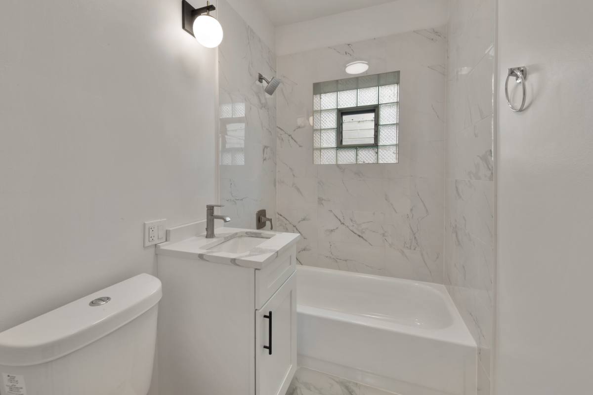 Apartment for rent at 3058 W Cortland #101, Chicago, IL 60647