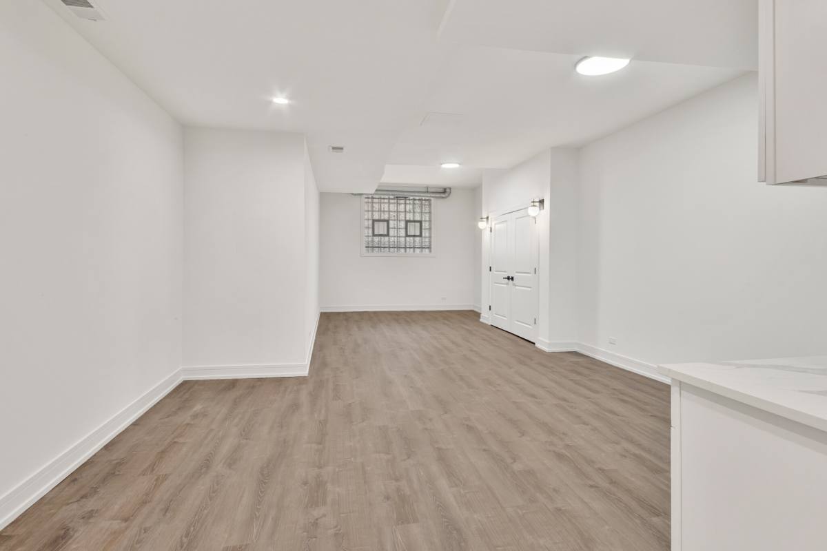 Apartment for rent at 3058 W Cortland #101, Chicago, IL 60647