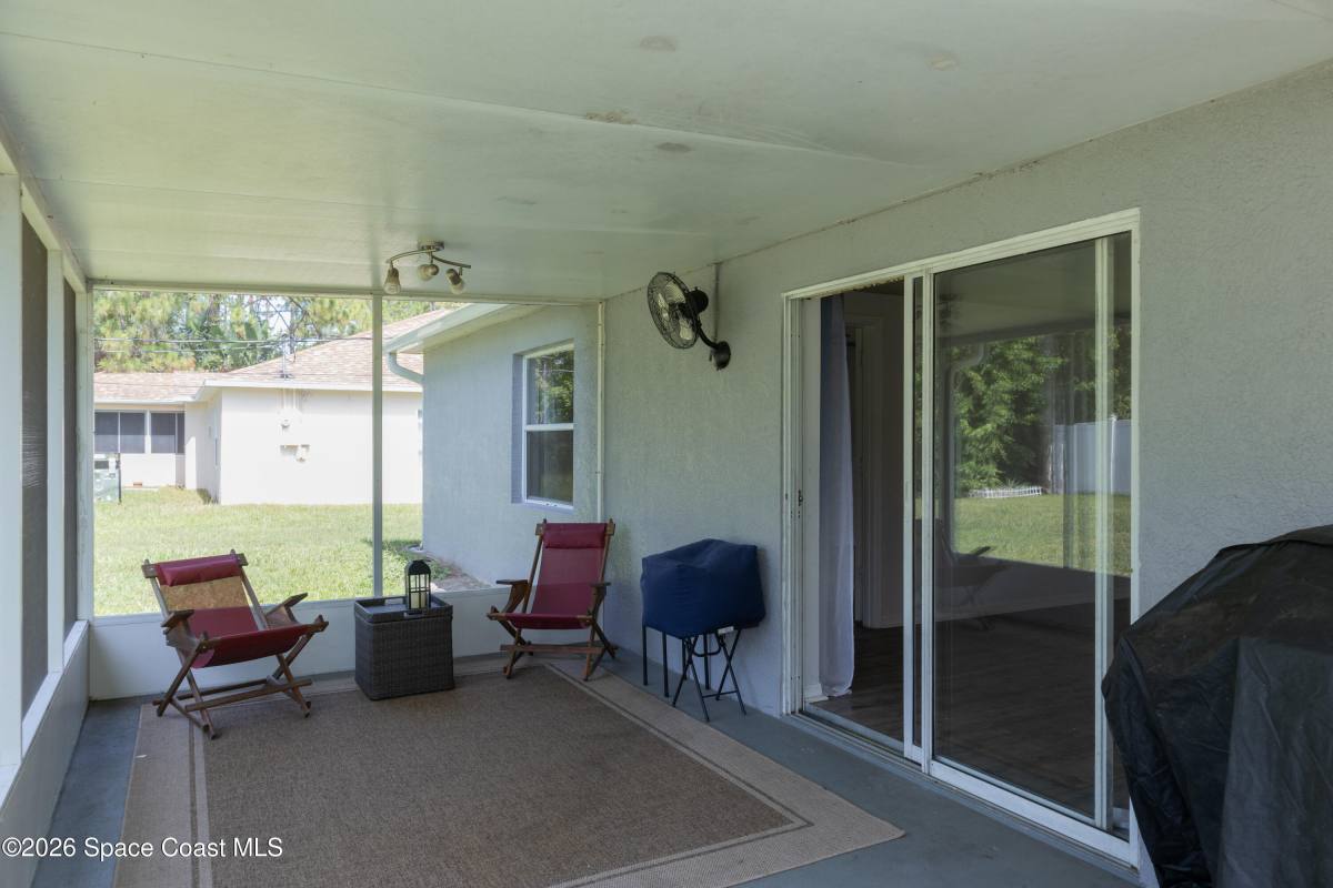 Apartment for rent at 1572 Holbrook Rd NW, Palm Bay, FL 32907