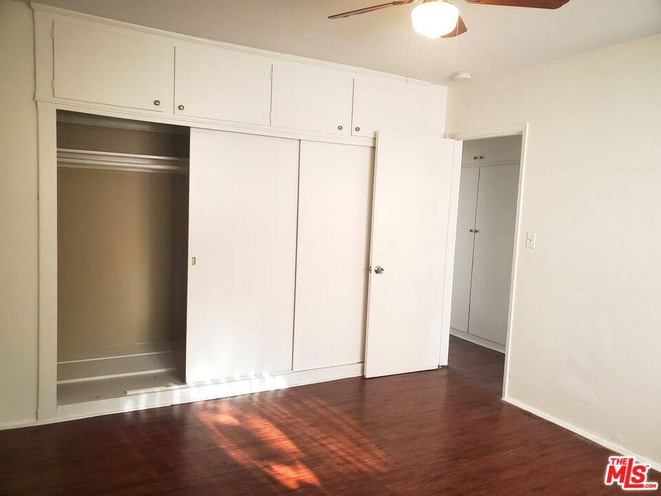 Apartment for rent at 1059 S Norton Ave #10, Los Angeles, CA 90019