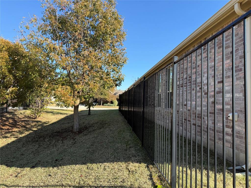 Apartment for rent at 8089 Rabbit Dr, Frisco, TX 75034