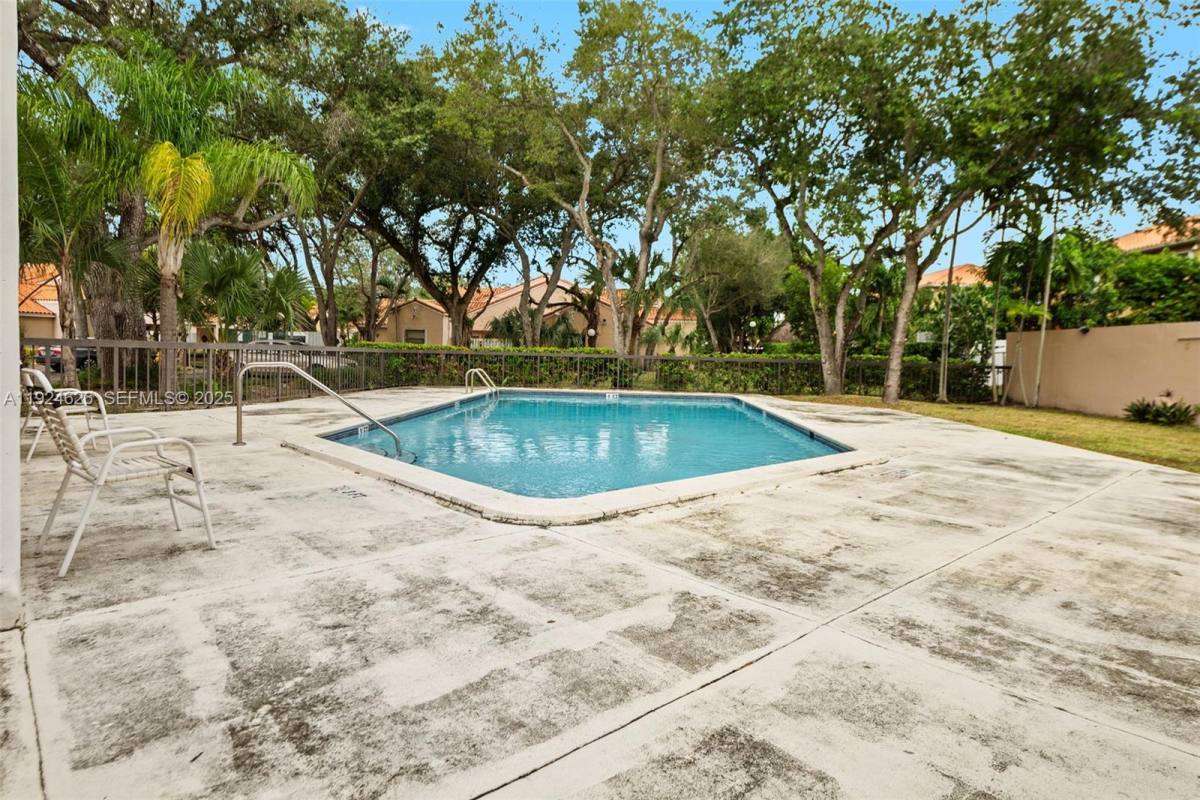 Townhouse for rent at 11840 SW 80th St #526, Miami, FL 33183