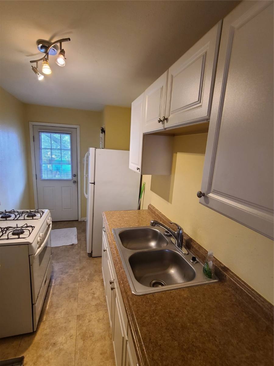 Apartment for rent at 1434 Lawson St #3, Houston, TX 77023