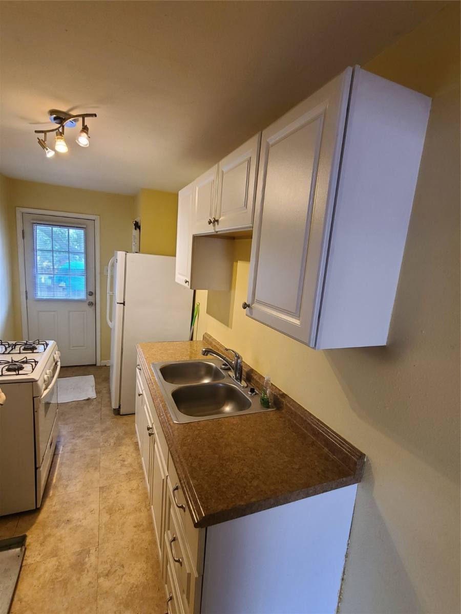Apartment for rent at 1434 Lawson St #3, Houston, TX 77023