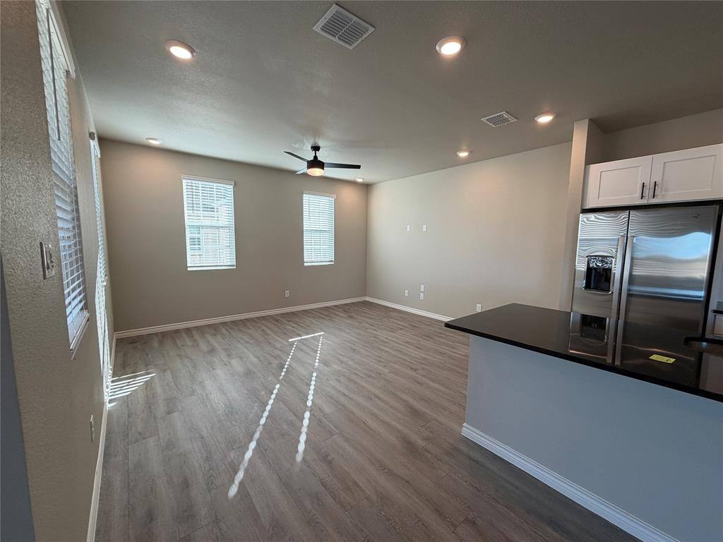 Apartment for rent at 2121 Woodlawn Way #79, Argyle, TX 76226