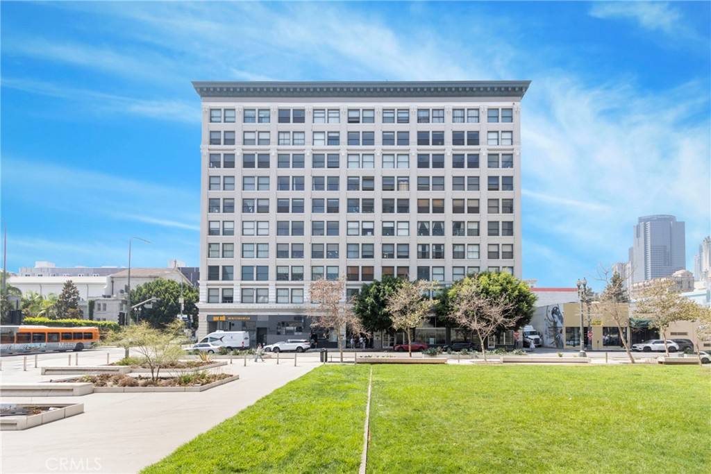 Apartment for rent at 108 W 2nd St #410, Los Angeles, CA 90012