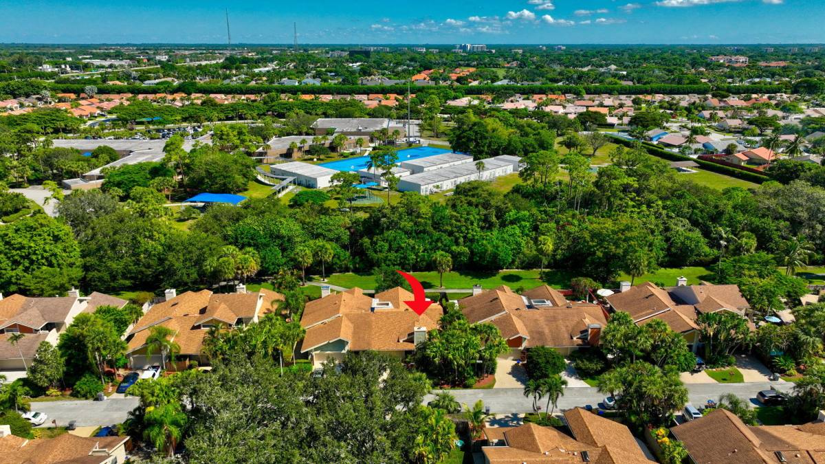 Apartment for rent at 7745 Stanway Place, Boca Raton, FL 33433