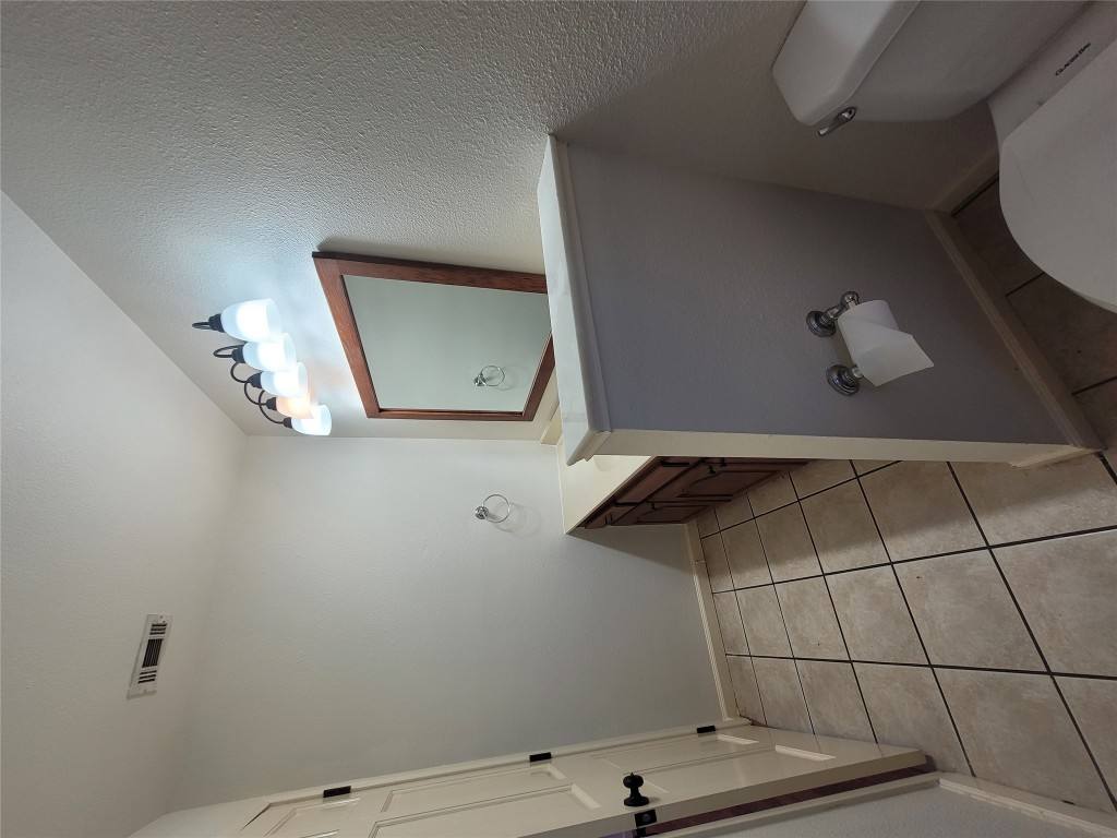 Apartment for rent at 306 E Anderson Ave #306, Round Rock, TX 78664