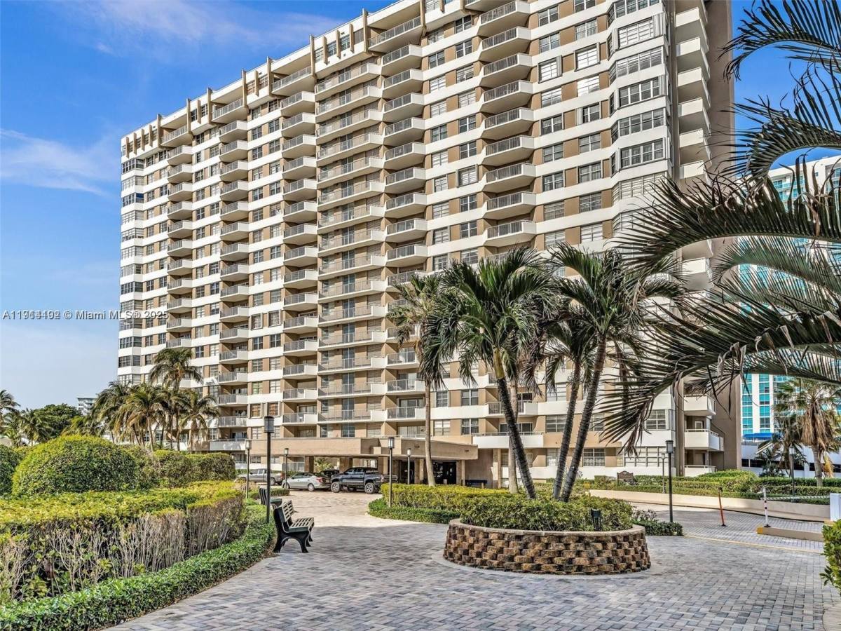 Condo for rent at 1965 S Ocean Dr #196510M, Hallandale, FL 33009