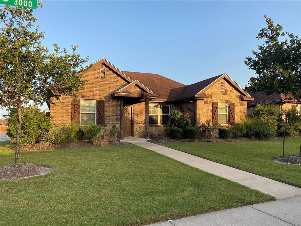 Apartment for rent at 3017 Old Ironsides Dr, College Station, TX 77845