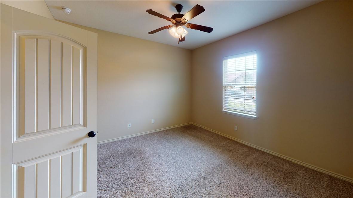 Apartment for rent at 3017 Old Ironsides Dr, College Station, TX 77845