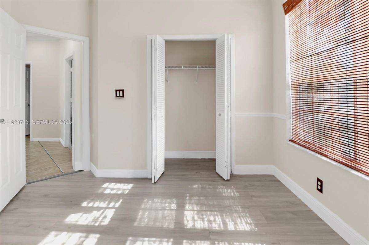 15875 SW 149th Lane, Miami, FL 33196 - Apartment For Rent - Image 5