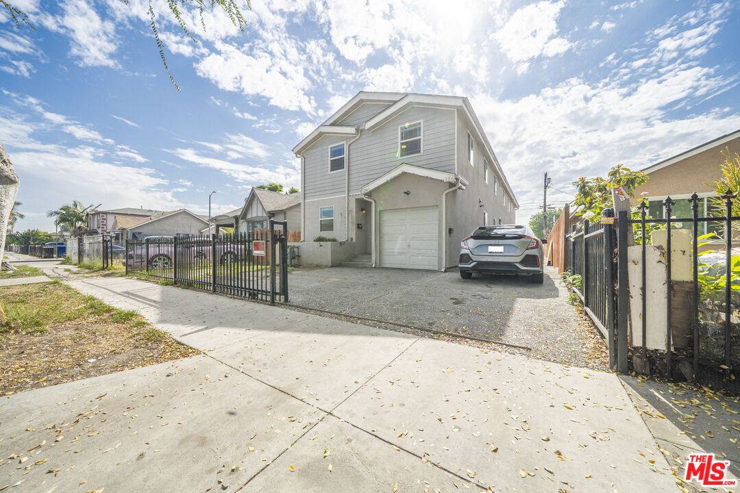 Apartment for rent at 154 E 84th Place #154, Los Angeles, CA 90003