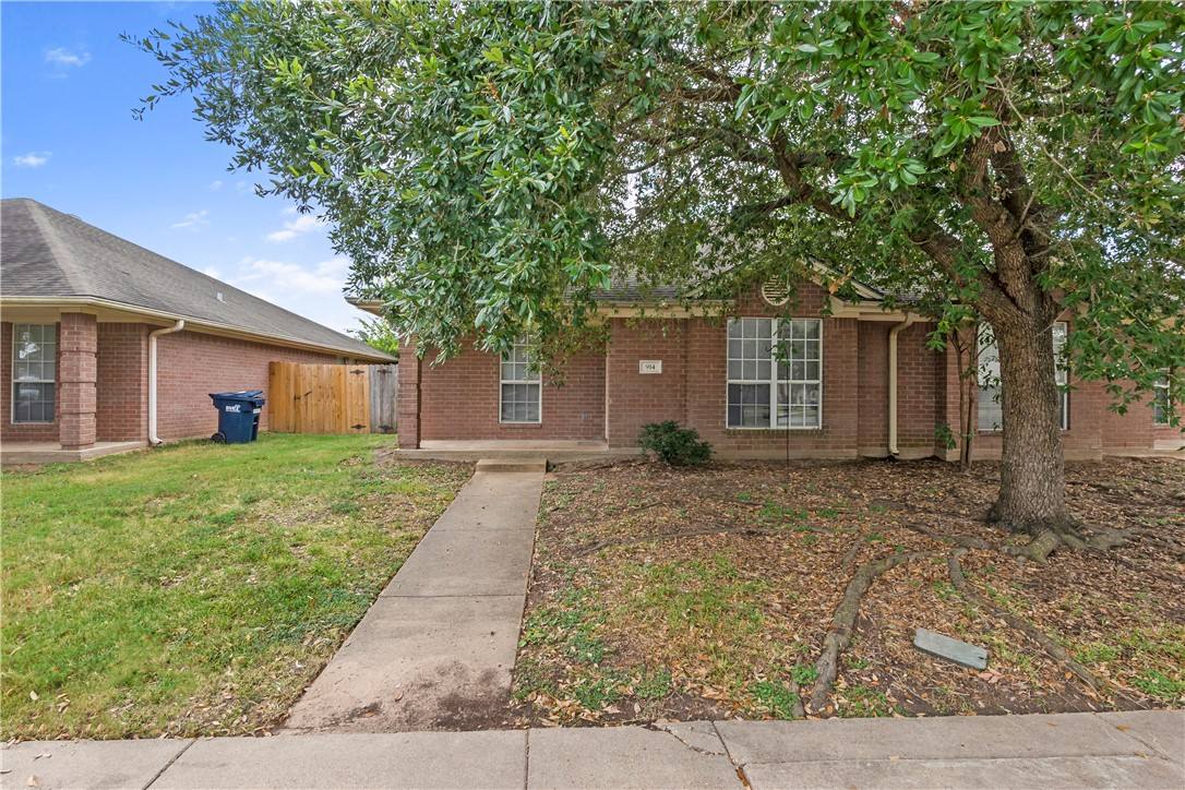 Apartment for rent at 912 Willow Pond St #912, College Station, TX 77845