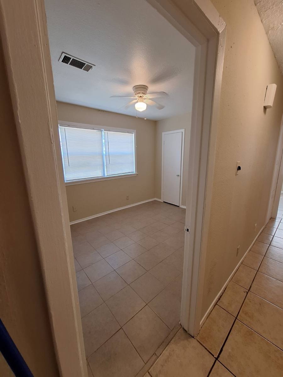 Apartment for rent at 7214 Boggess Rd, Houston, TX 77016