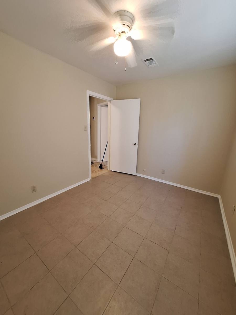 Apartment for rent at 7214 Boggess Rd, Houston, TX 77016