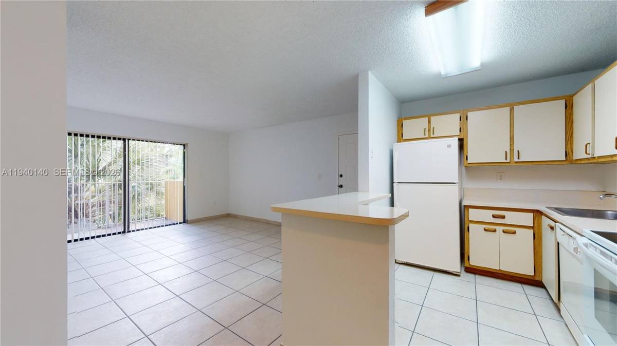 Apartment for rent at 15600 SW 80th St #15600L202, Miami, FL 33193