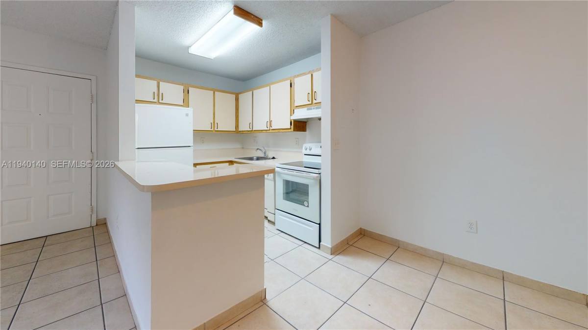 Apartment for rent at 15600 SW 80th St #15600L202, Miami, FL 33193