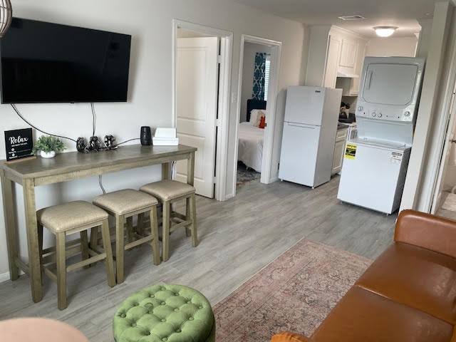 Apartment for rent at 4903 Noble St #1, Houston, TX 77020