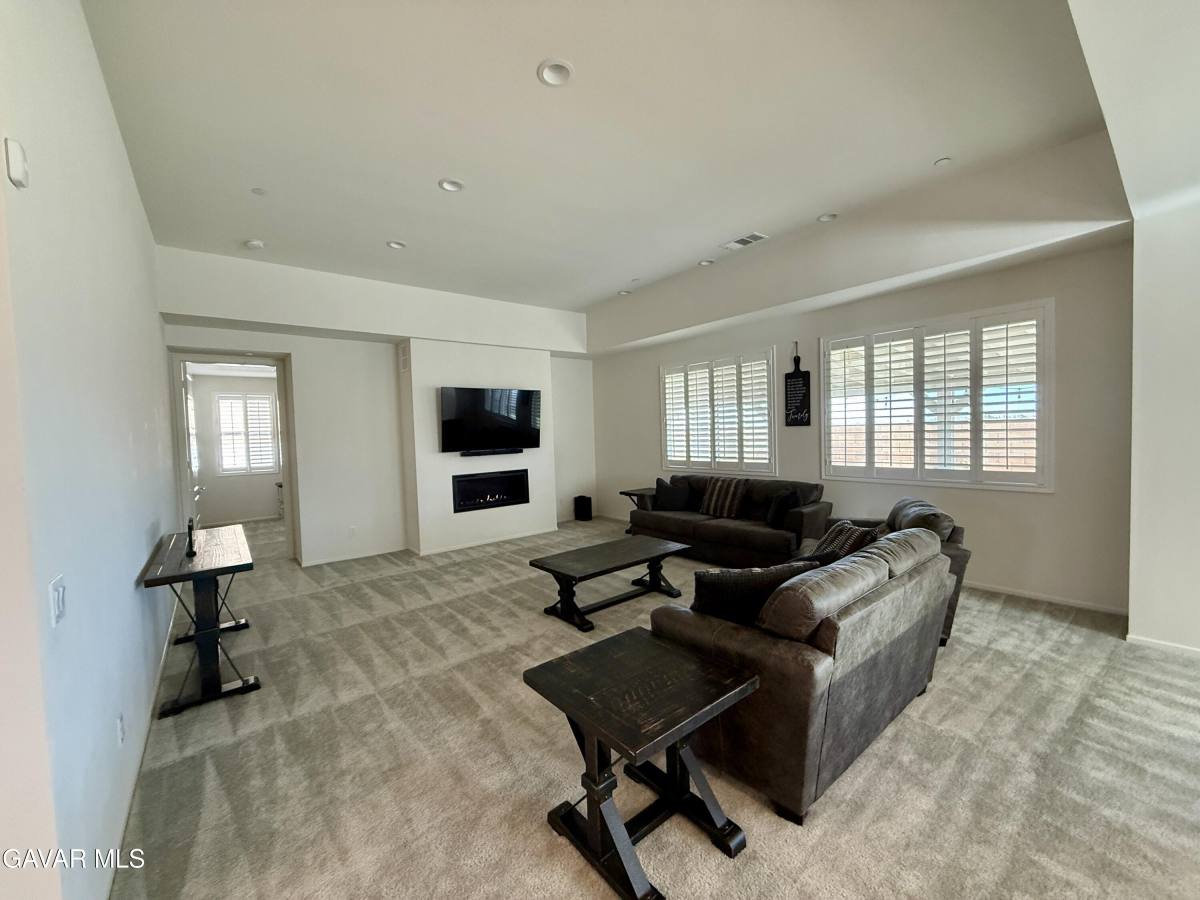 Apartment for rent at 38902 Malva Rosa Dr, Palmdale, CA 93551
