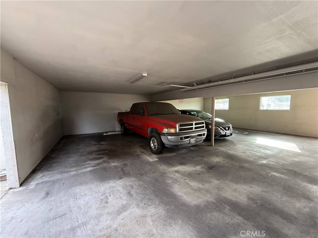 Apartment for rent at 400 N Hobart Blvd #301, Los Angeles, CA 90004