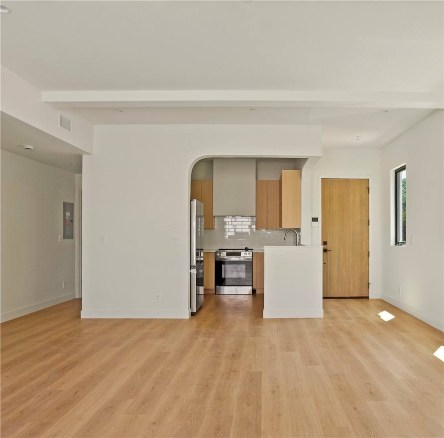 Apartment for rent at 2671 Benedict St, Los Angeles, CA 90039
