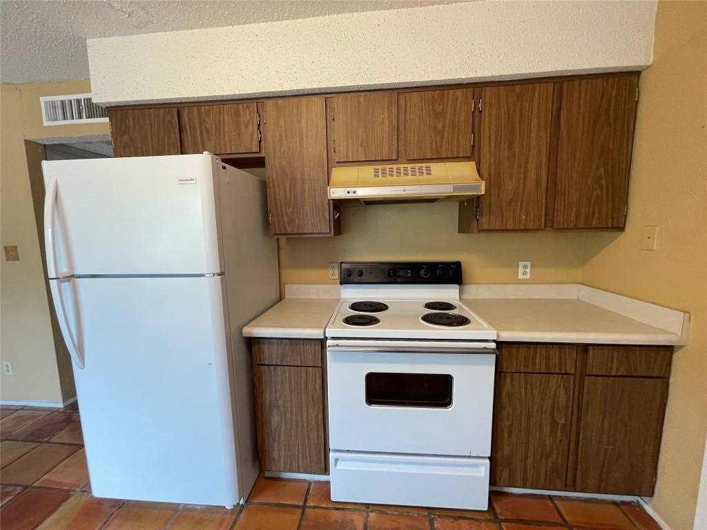 Condo for rent at 9611 Blue Creek Lane, Austin, TX 78758