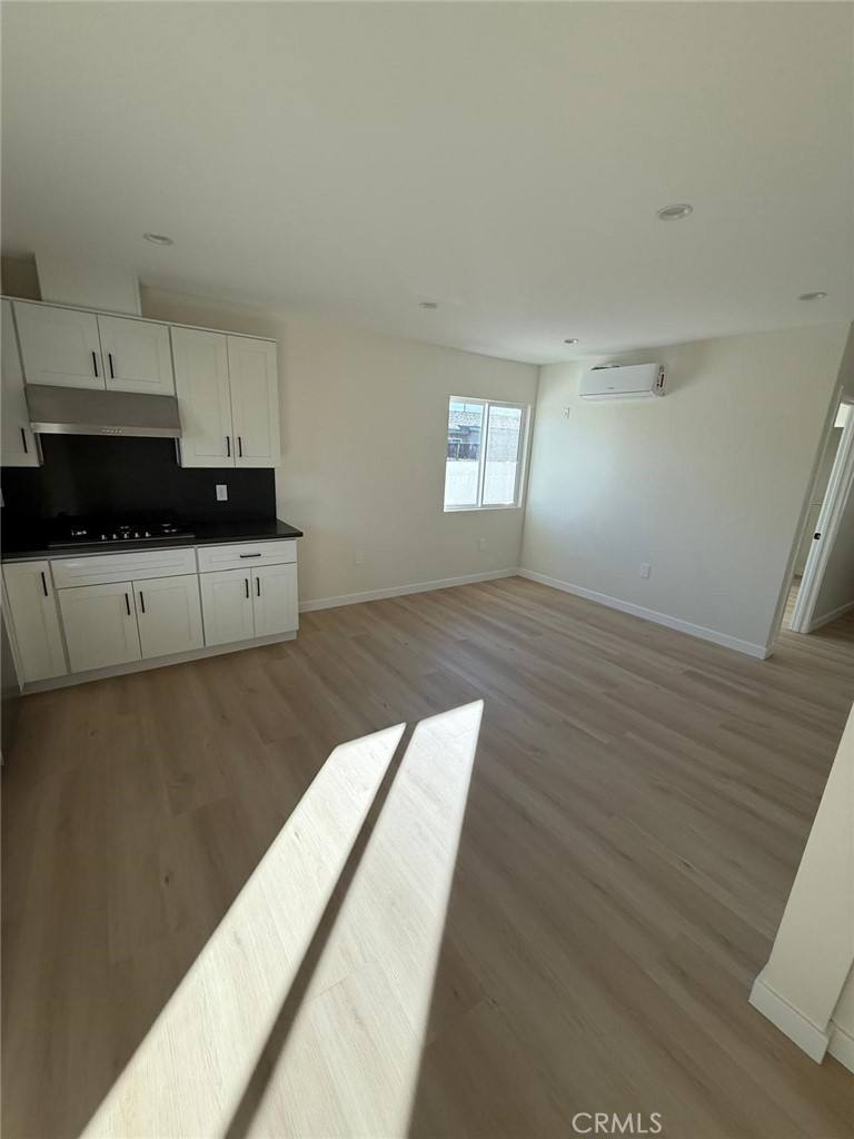 Apartment for rent at 8601 Delco Ave #86011 2, Winnetka, CA 91306