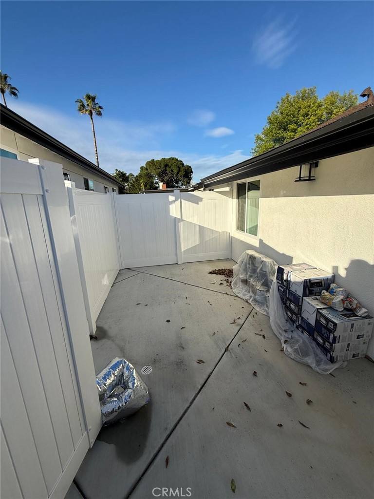 Apartment for rent at 8601 Delco Ave #86011 2, Winnetka, CA 91306