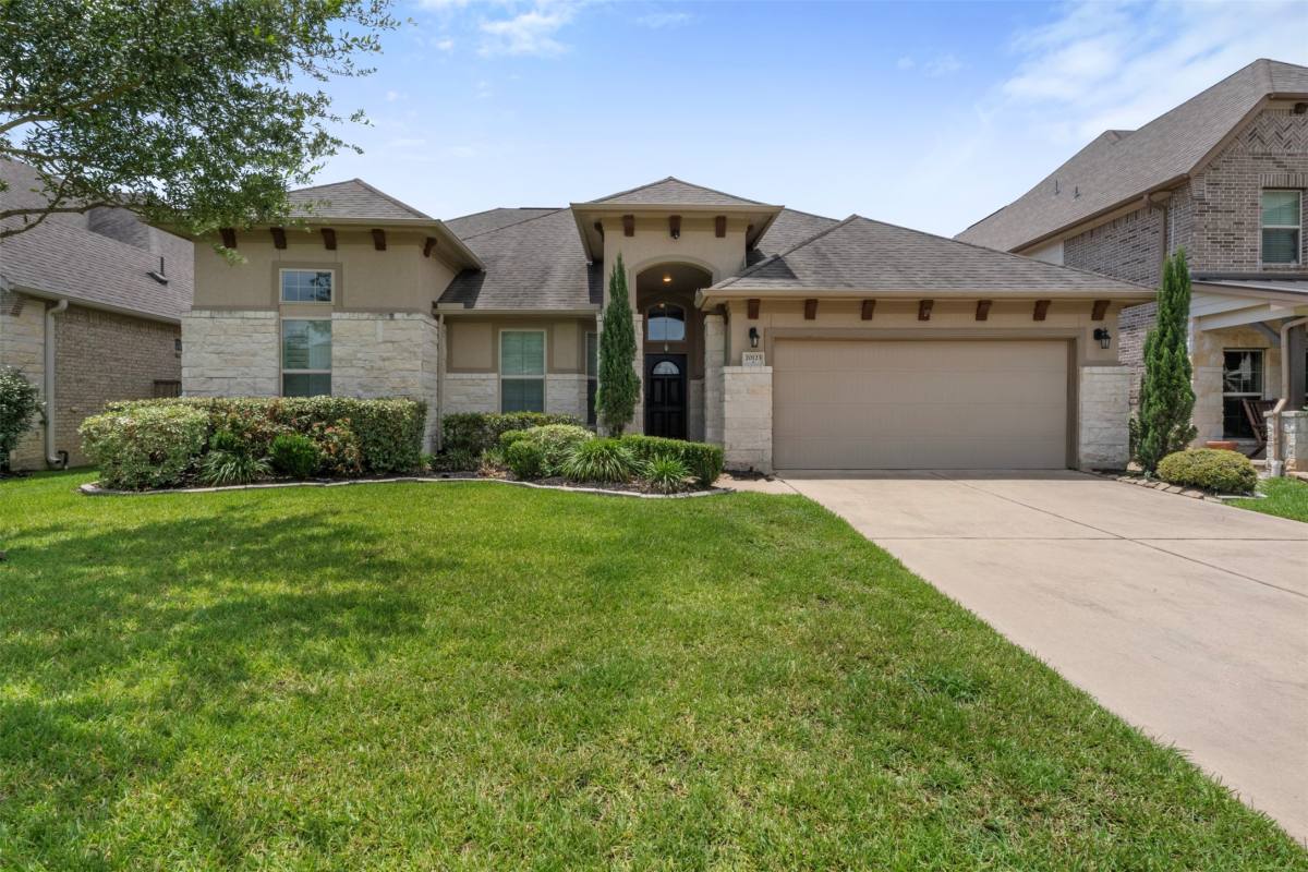 Apartment for rent at 20123 Cascading Falls Blvd, Cypress, TX 77433
