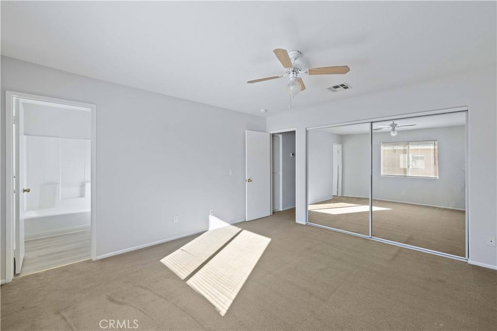 Townhouse for rent at 39237 10th St W #39237C, Palmdale, CA 93551