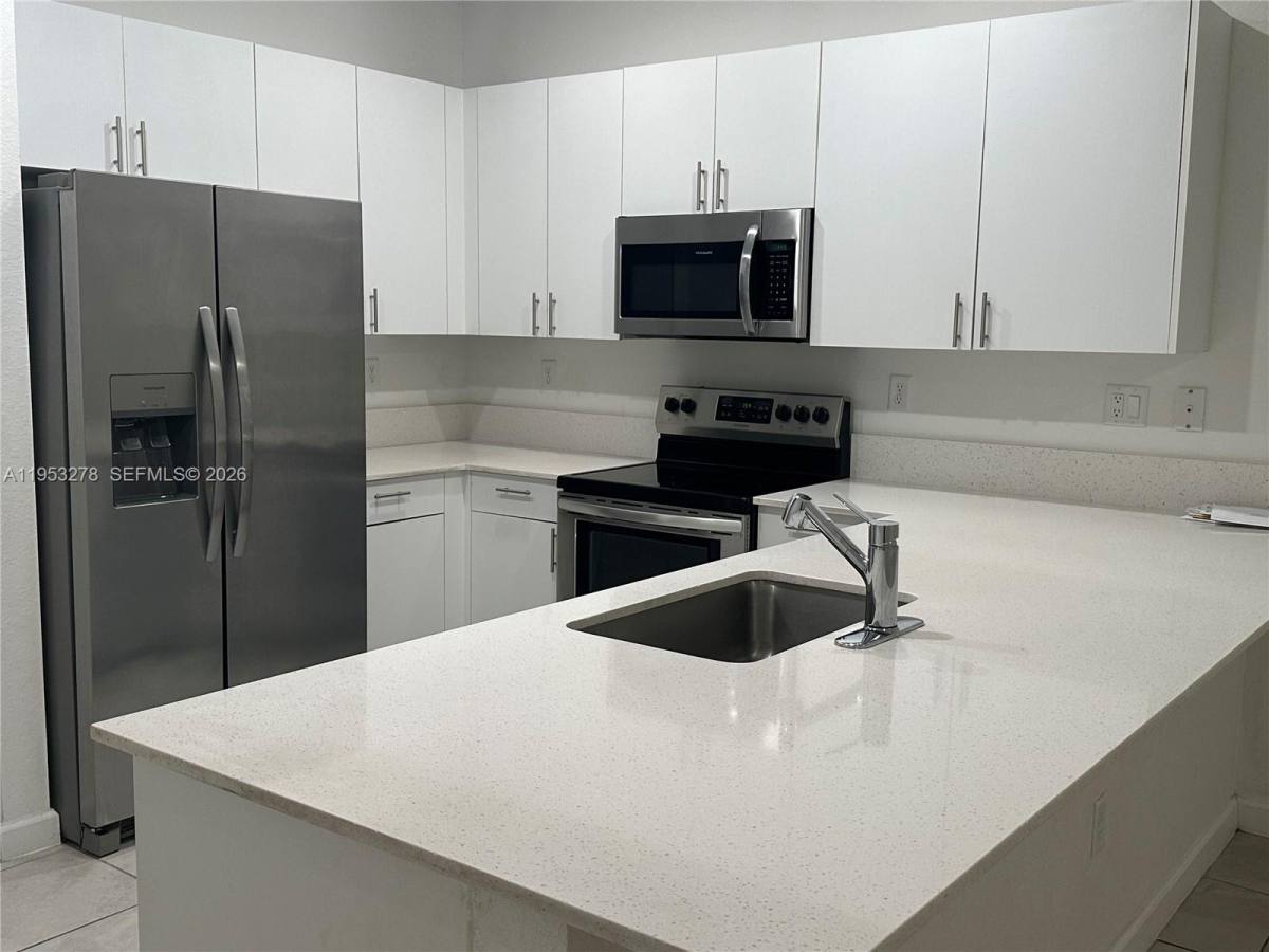 Townhouse for rent at 11869 SW 246th Terrace, Homestead, FL 33032