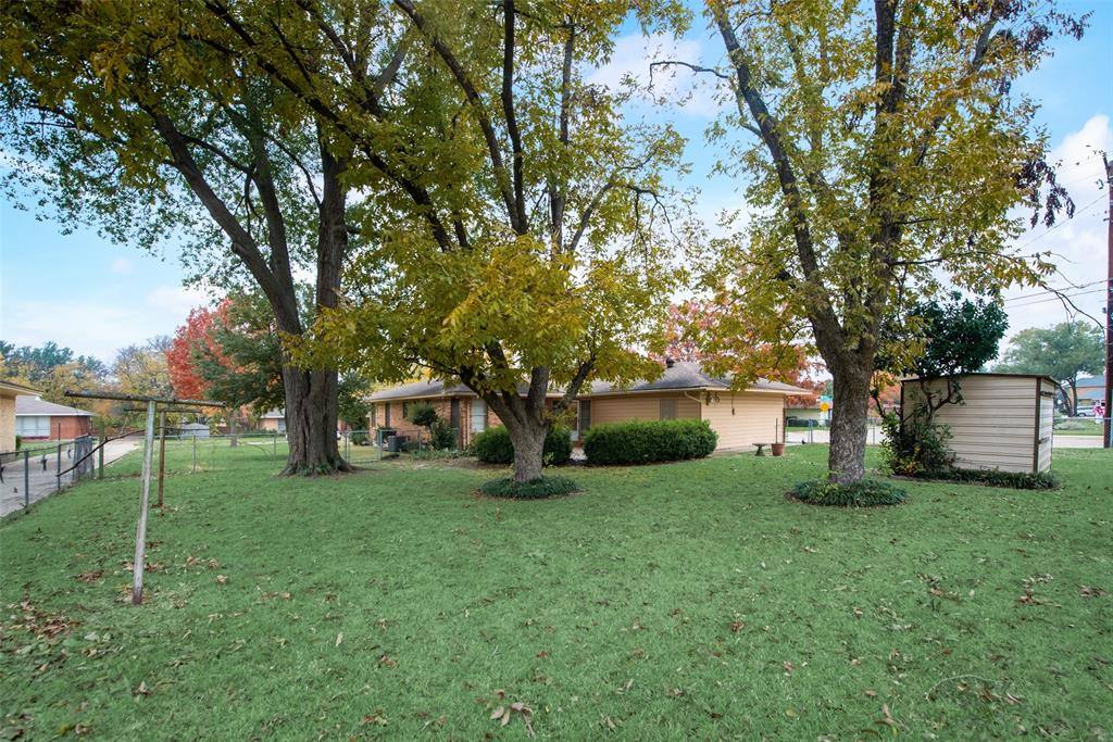 Apartment for rent at 1002 Majors Dr, Mesquite, TX 75149