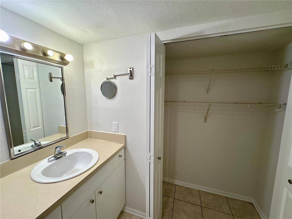 Condo for rent at 5310 26th St W #702, Bradenton, FL 34207