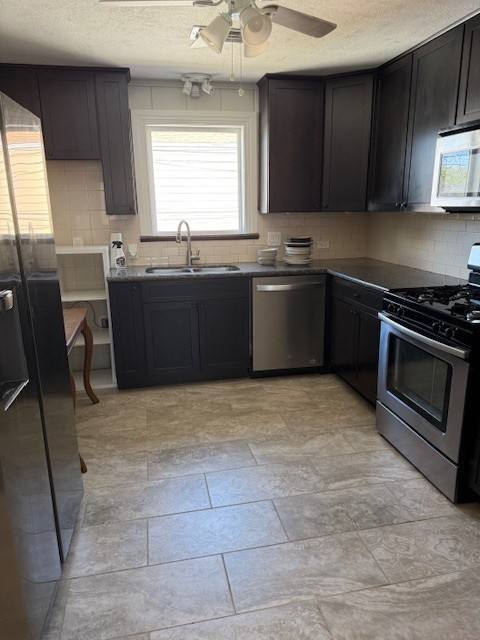 Apartment for rent at 3720 Ave P 1 #2, Galveston, TX 77550
