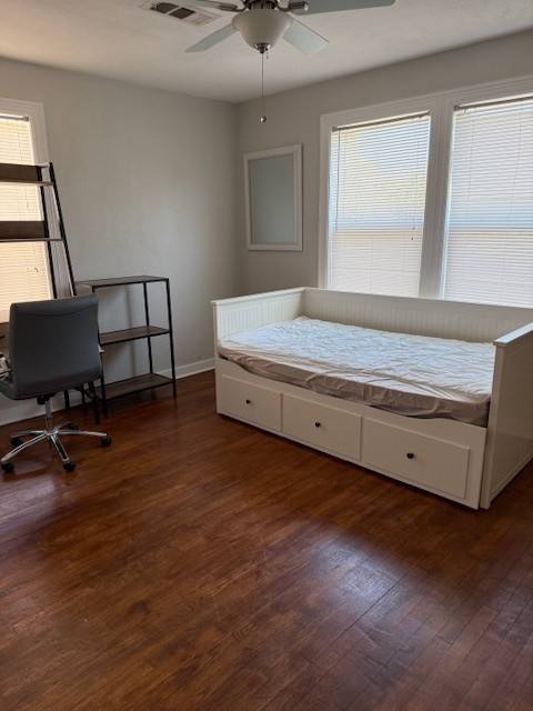 Apartment for rent at 3720 Ave P 1 #2, Galveston, TX 77550