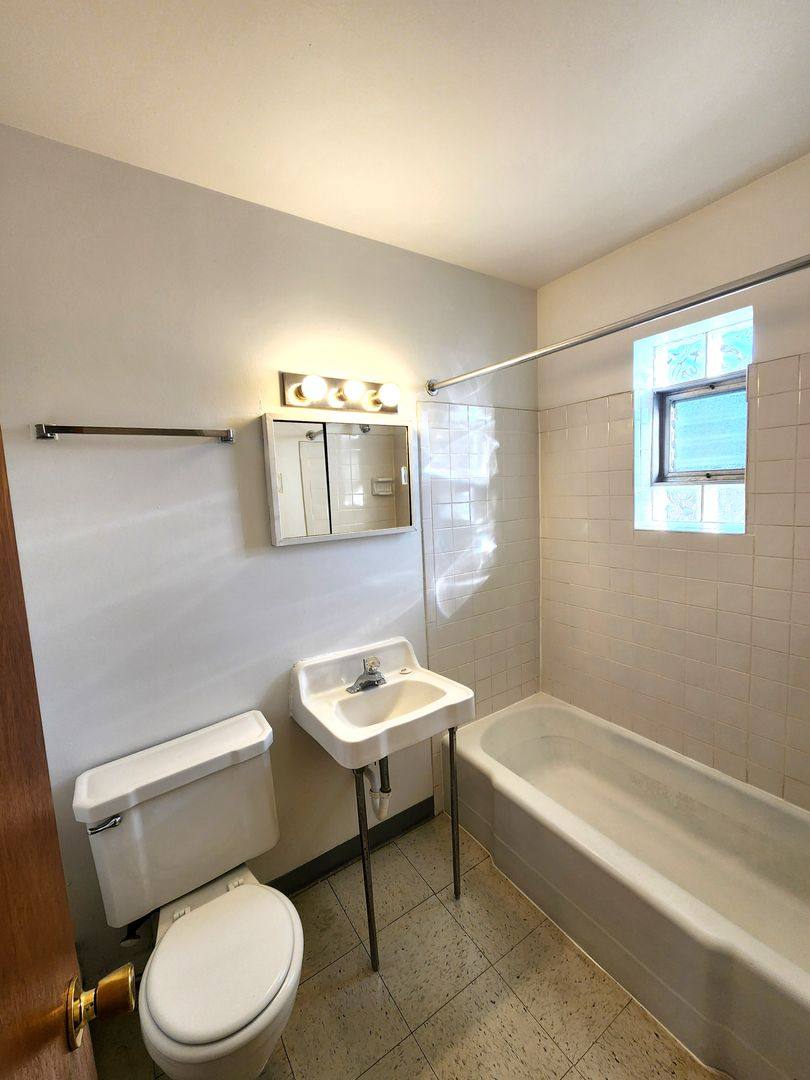 Apartment for rent at 2112 S 17th Ave, Broadview, IL 60155