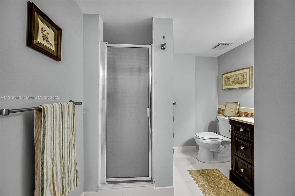 Condo for rent at 3200 Port Royale Dr N #1009, Fort Lauderdale, FL 33308