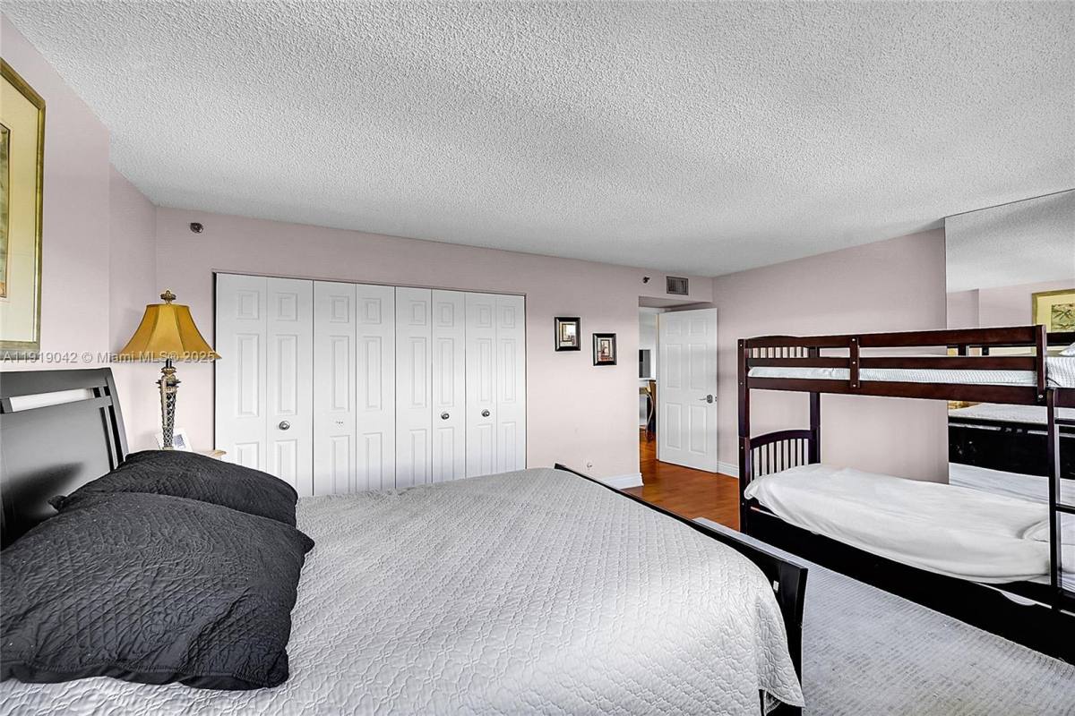 Condo for rent at 3200 Port Royale Dr N #1009, Fort Lauderdale, FL 33308
