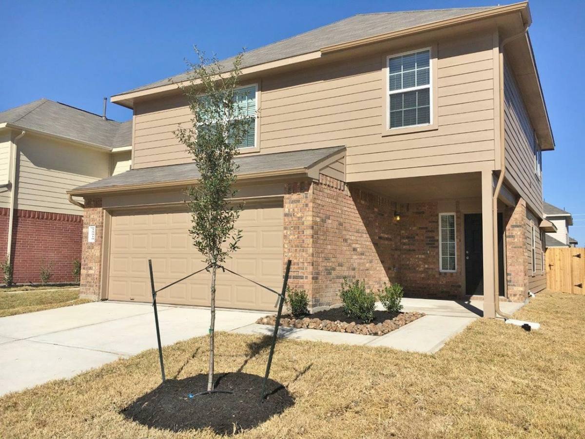 Apartment for rent at 18810 Brescia Lane, Katy, TX 77449