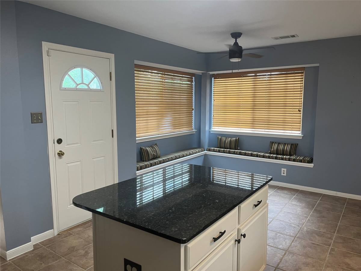 Apartment for rent at 11302 Meadowchase Dr, Houston, TX 77065