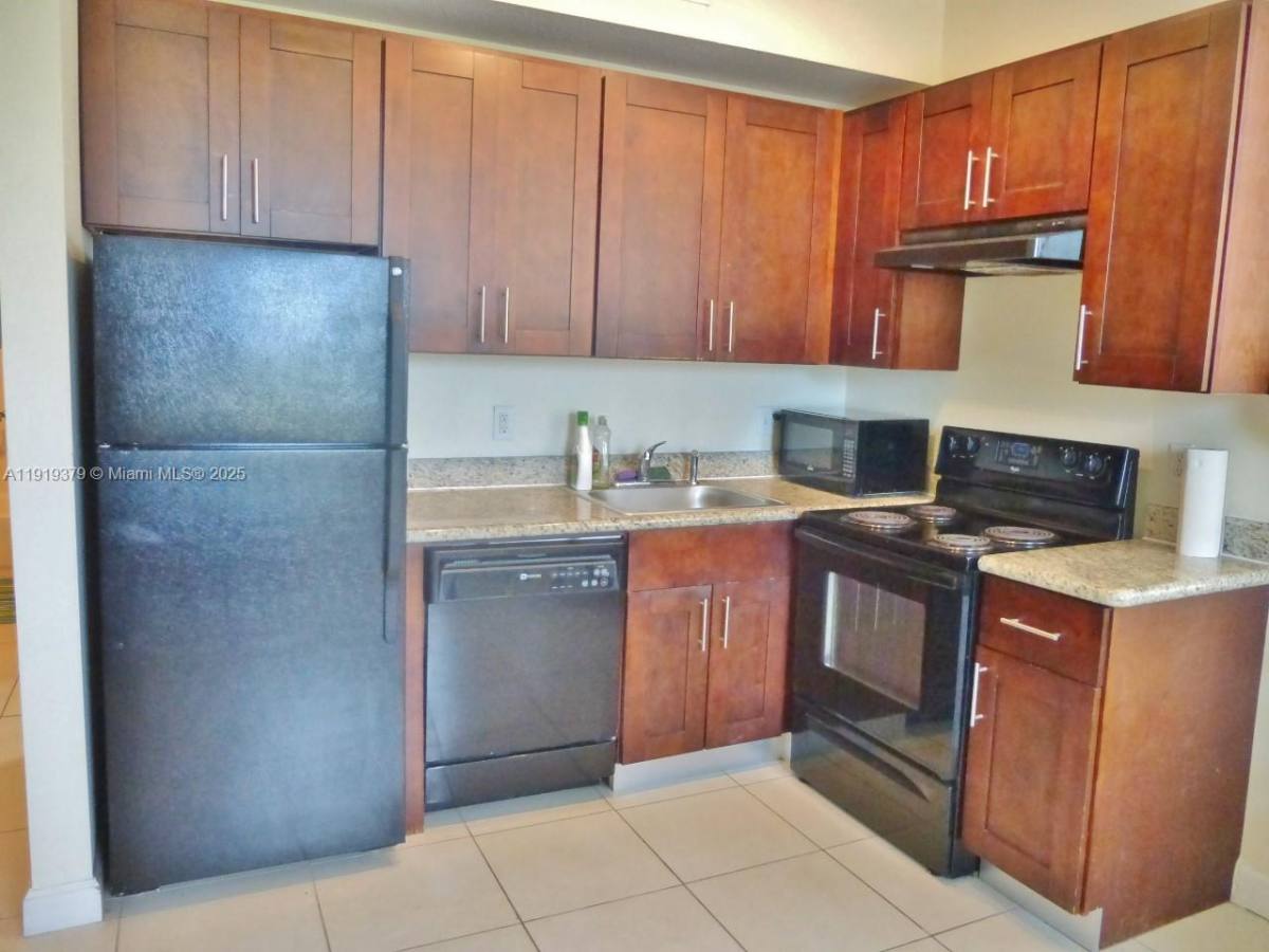 Apartment for rent at 843 SW 13th Ave #301, Miami, FL 33135