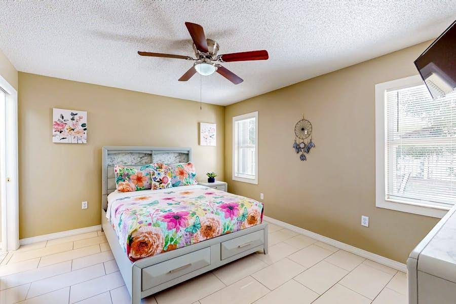 Apartment for rent at 6602 38th Ave Circle W, Bradenton, FL 34209