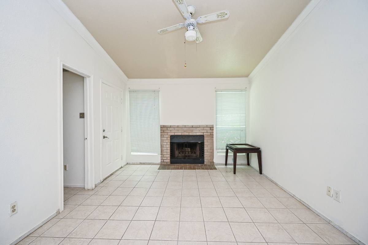 Apartment for rent at 3900 Woodchase Dr #86, Houston, TX 77042