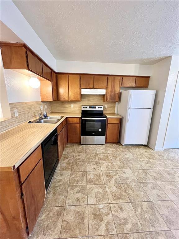 Apartment for rent at 713 Vassar Court #713C, College Station, TX 77840
