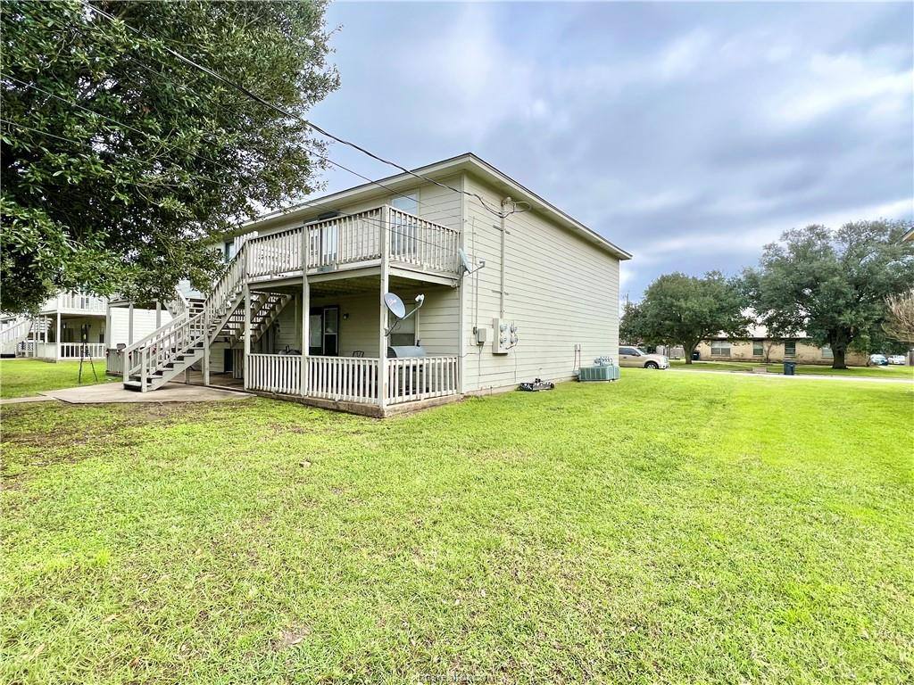 Apartment for rent at 713 Vassar Court #713C, College Station, TX 77840